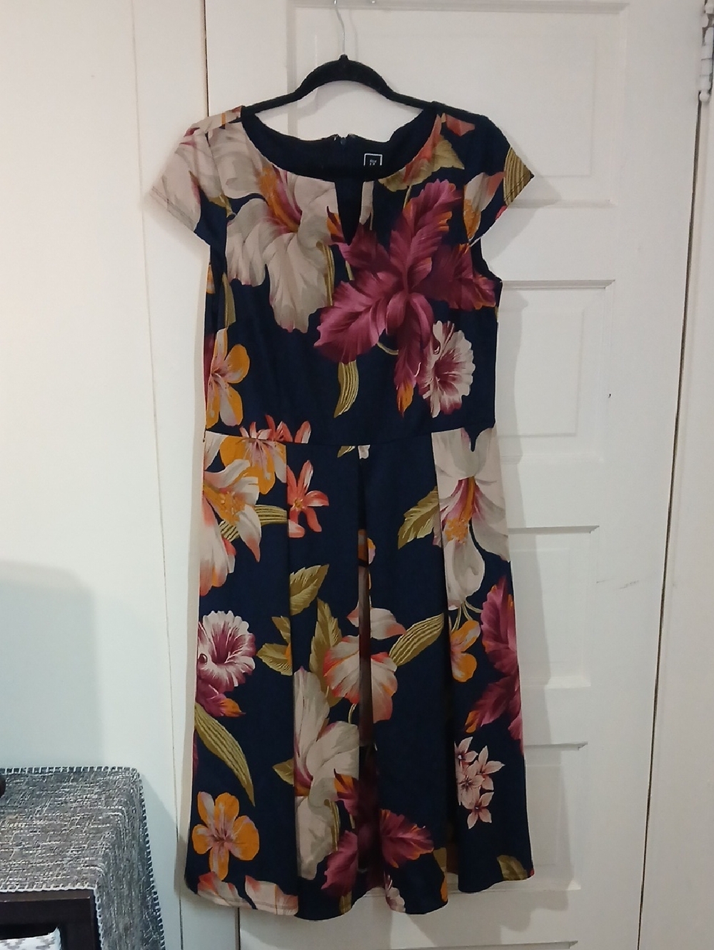 Navy Floral Midi Dress with Keyhole Neckline